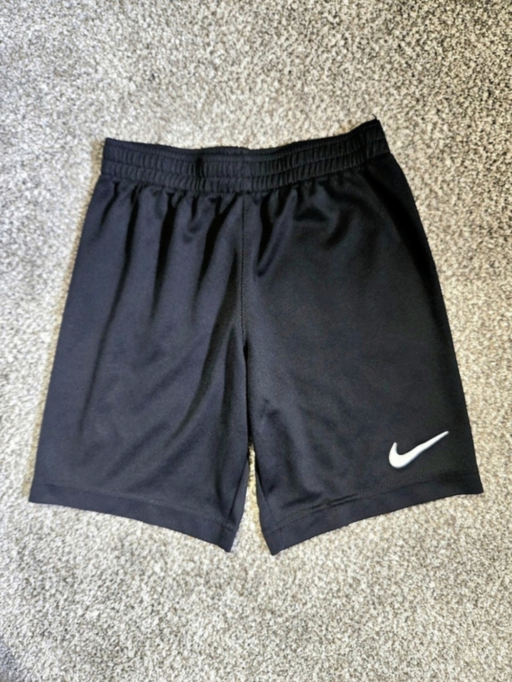 Nike Boys Athletic Shorts Black Size Large Like New